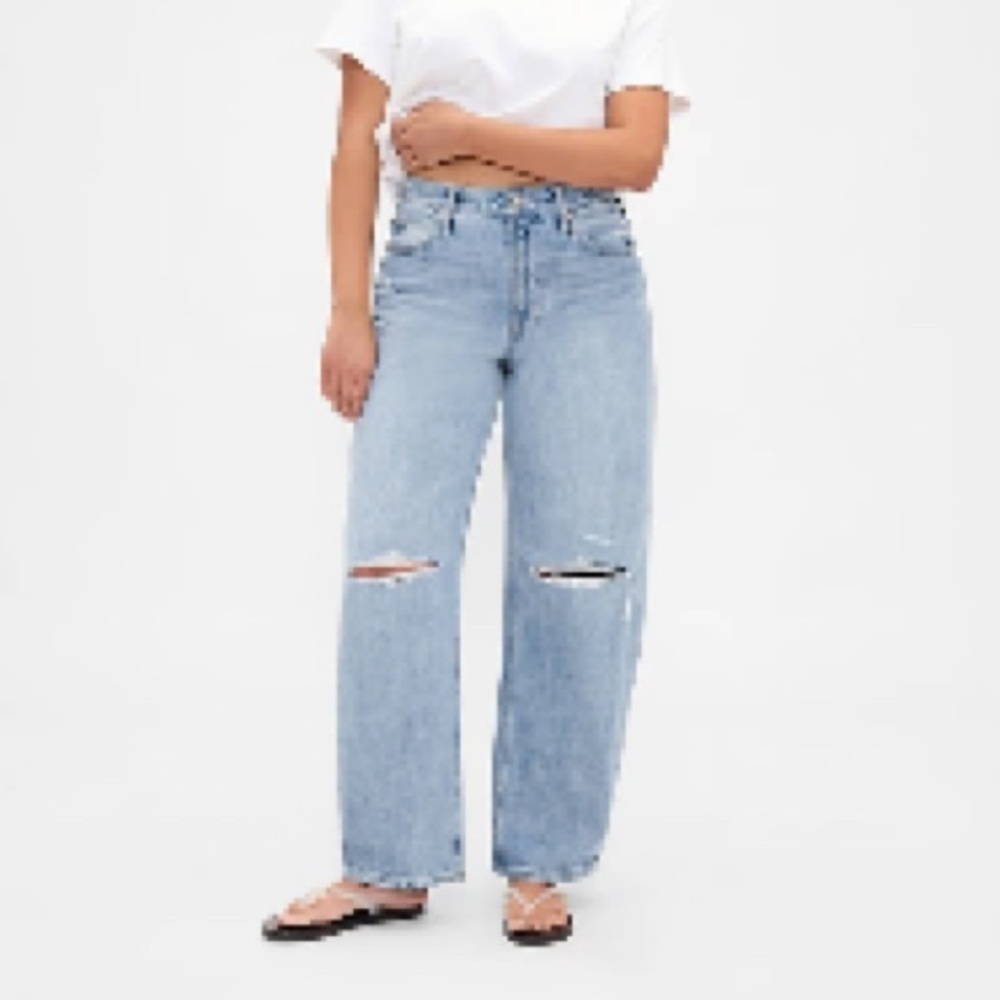 Gap Curvy High Rise Barrel Jeans Light Wash Size 26